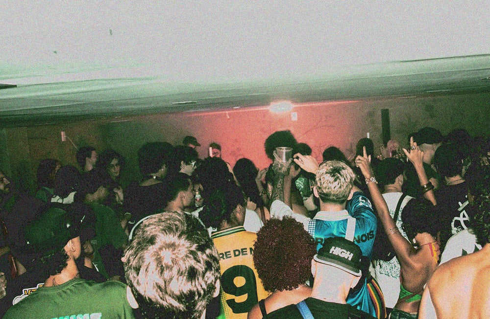 [ES] Festa de música eletrônica ocupa o Centro de Vitória
