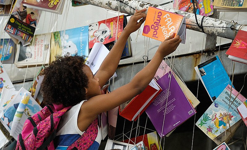 [RJ] Feira Literária leva autores, oralidade e histórias da periferia para Manguinhos